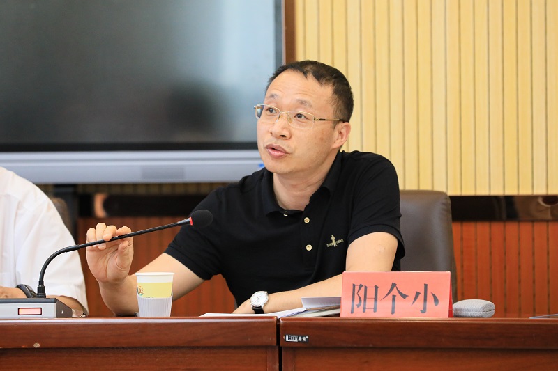 新發(fā)展集團(tuán)副總經(jīng)理陽個?。?）.jpg